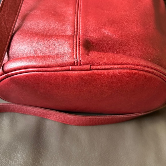 Vintage Coach Red Thompson Drawstring Bag 4151 Bucket Bag - Picture 9 of 16